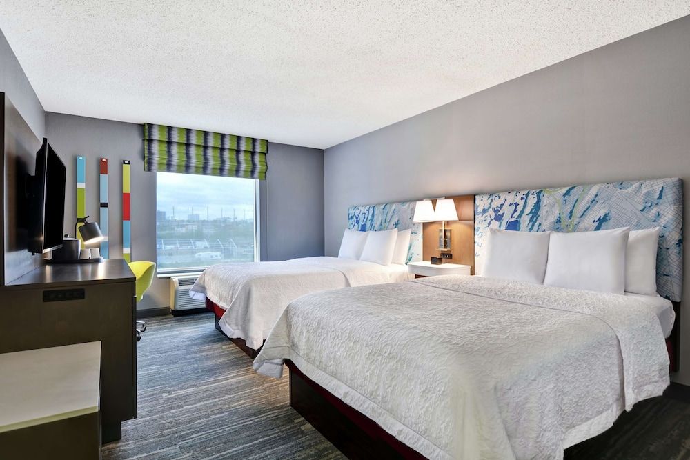 Two Queen Beds Accessible with Bathtub