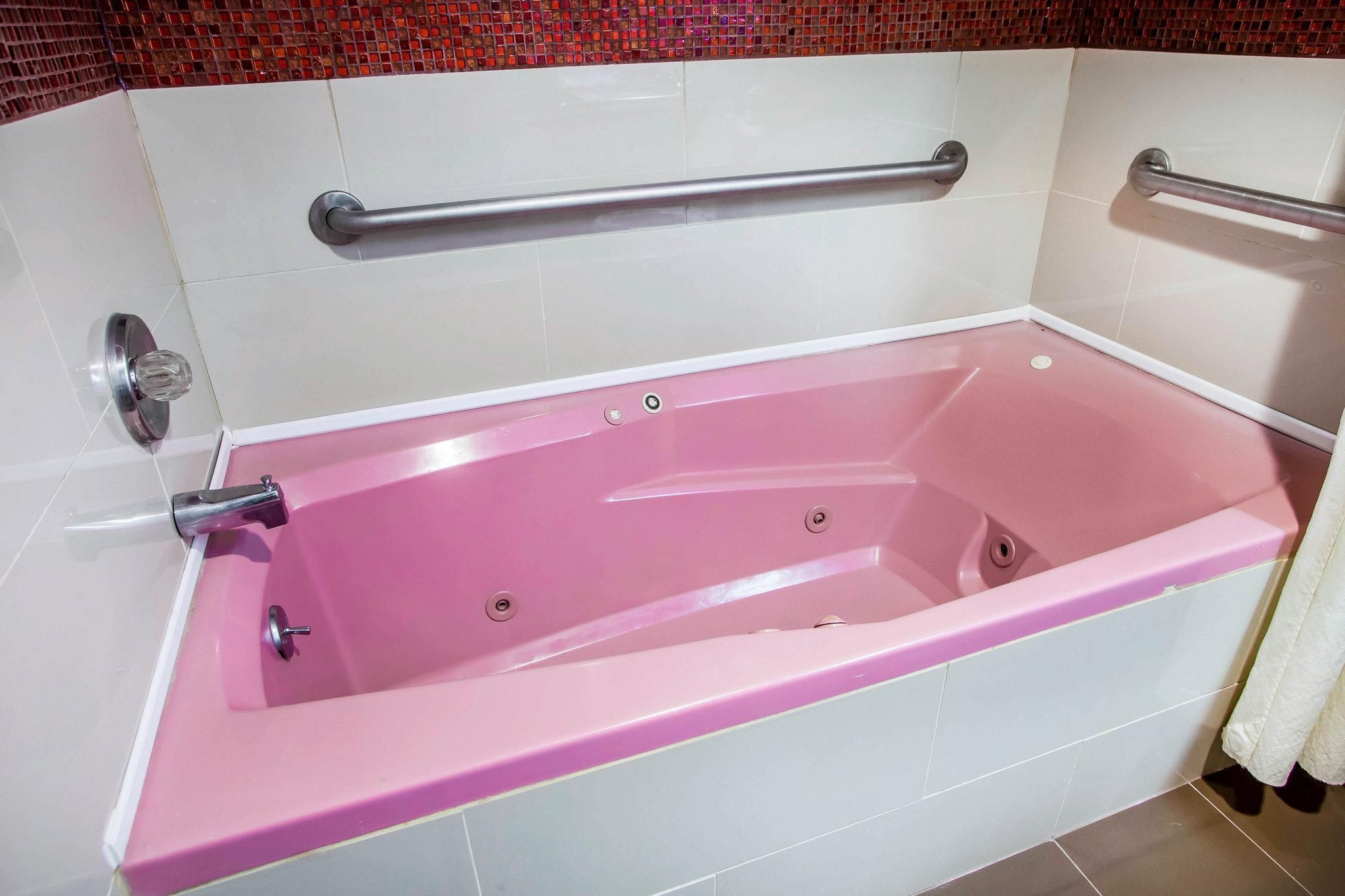 undefined Days Inn by Wyndham Jersey City 7