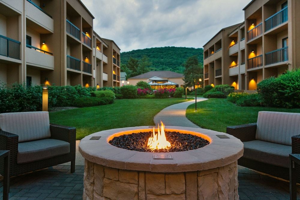 undefined Courtyard by Marriott Mahwah
