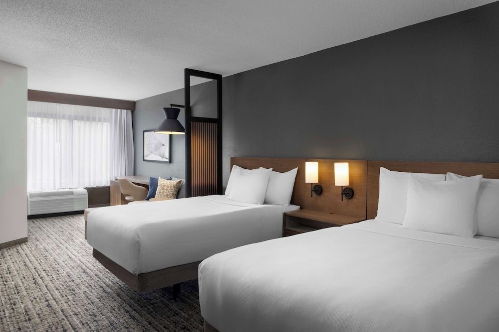 Room, 2 Double Beds, Accessible, Bathtub