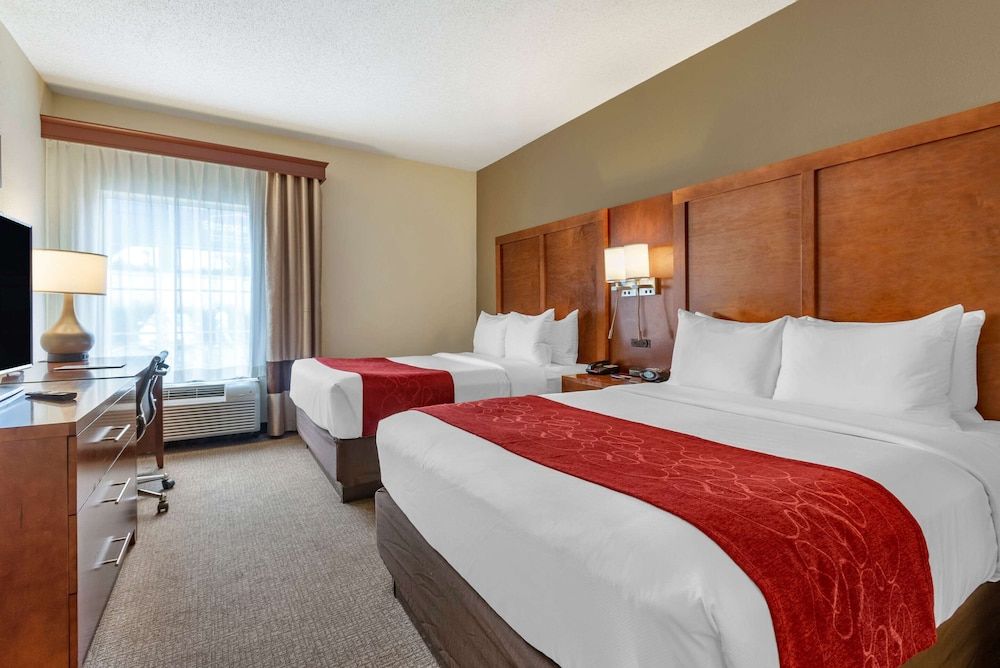 Two Queen Bed Suites with Sofa Bed