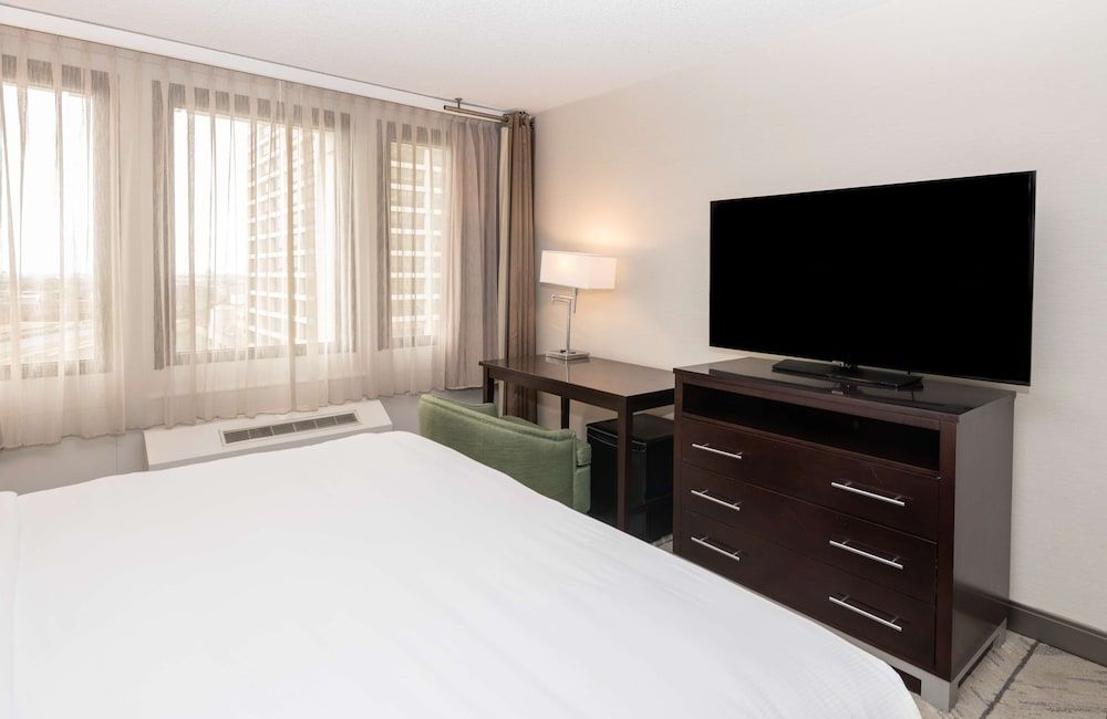 Room, 1 King Bed, Accessible
