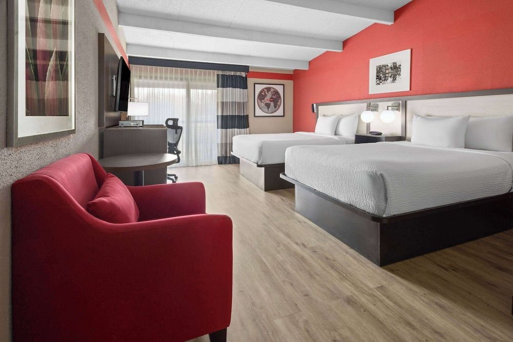 Room, 2 Queen Beds, Non Smoking