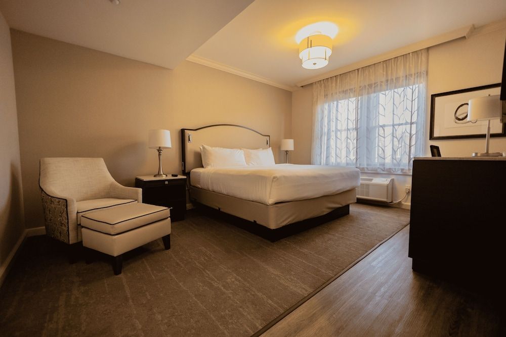 The Albion Summit King 2