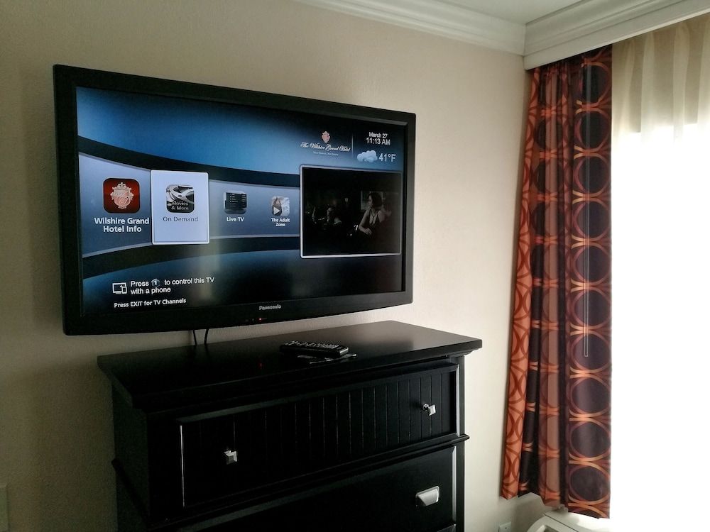 The Wilshire Grand Hotel Superior Double Room, 2 Double Beds 3