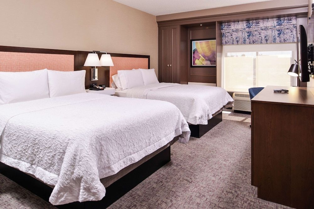 2 Doubles Beds