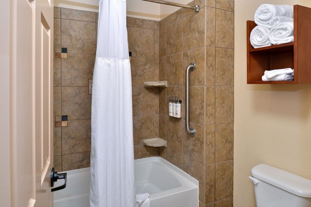 Studio Suite, 1 Queen Bed, Accessible, Kitchen (HEARING)