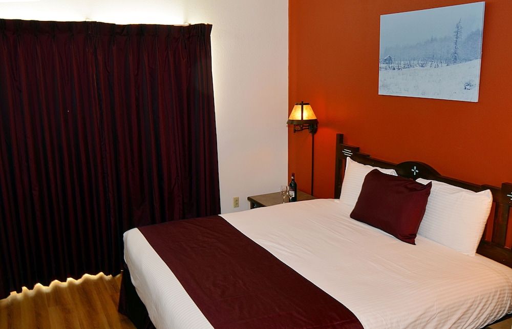 Ohkay Casino Resort Hotel Suite