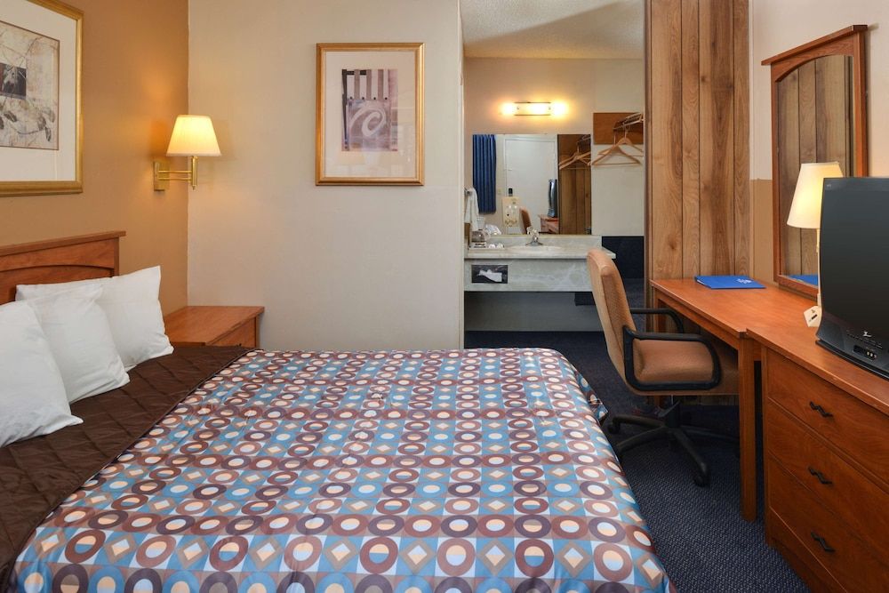 Americas Best Value Inn Carson City Room, 1 Queen Bed, Non Smoking