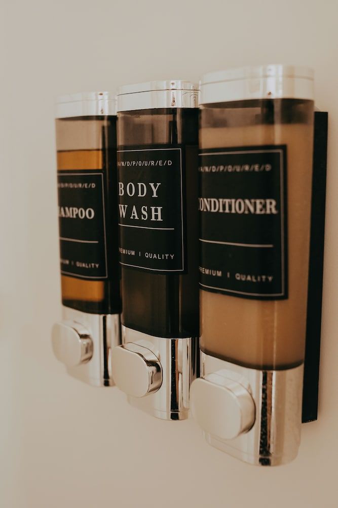 Carson City Plaza Hotel and Event Center Suite, 1 King Bed, Non Smoking, Refrigerator & Microwave 11