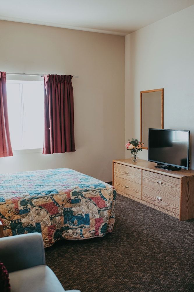Carson City Plaza Hotel and Event Center Deluxe Room 2