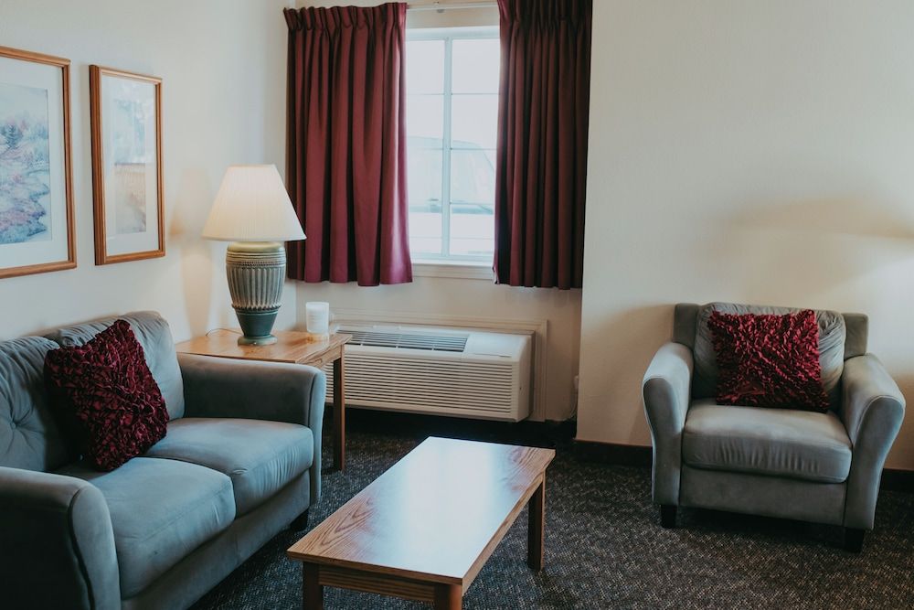 Carson City Plaza Hotel and Event Center Deluxe Room 12