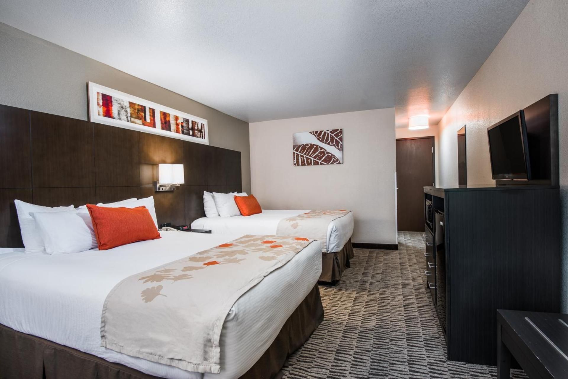 2 Queen Beds Accessible Non-Smoking