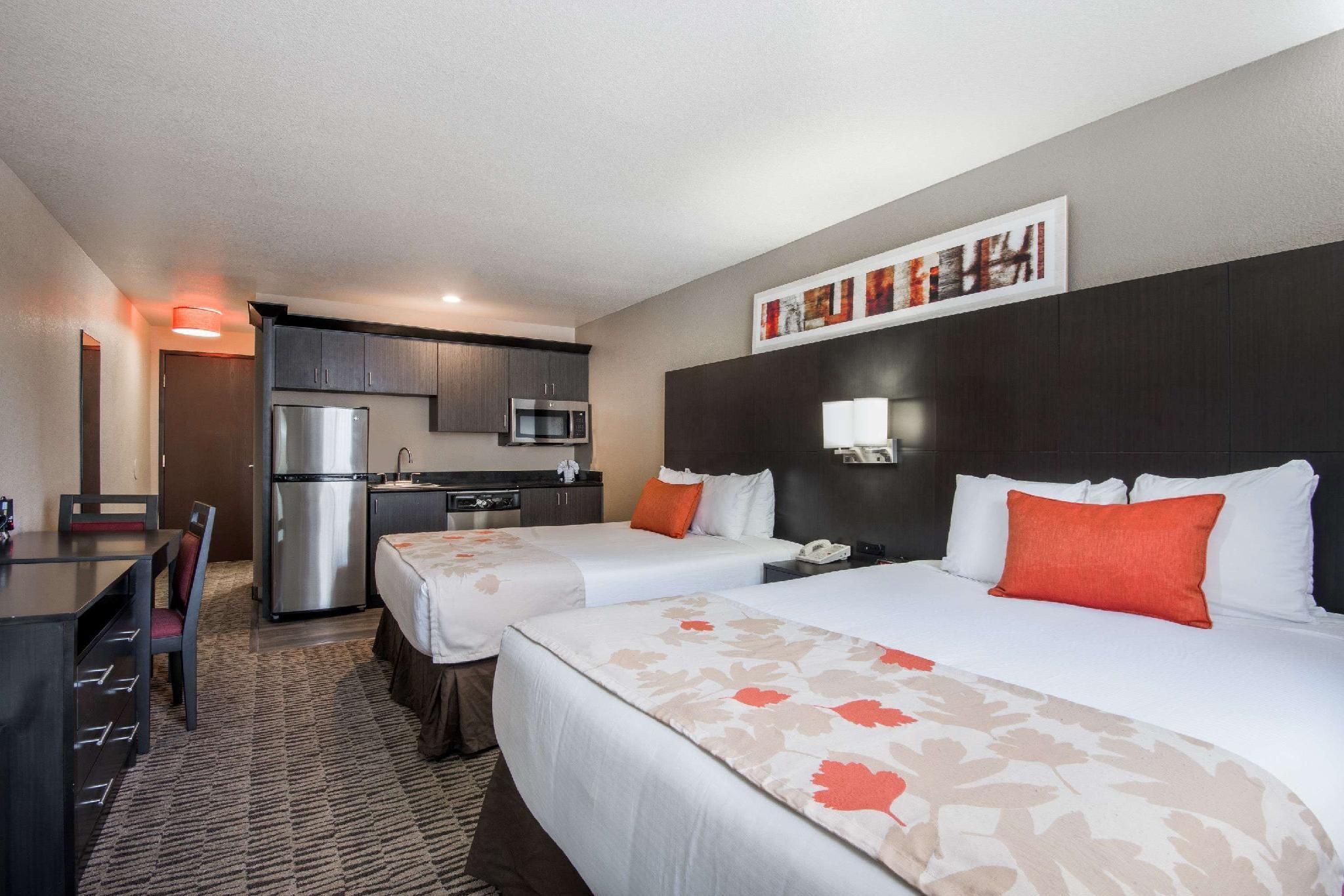 2 Queen Beds Non-Smoking