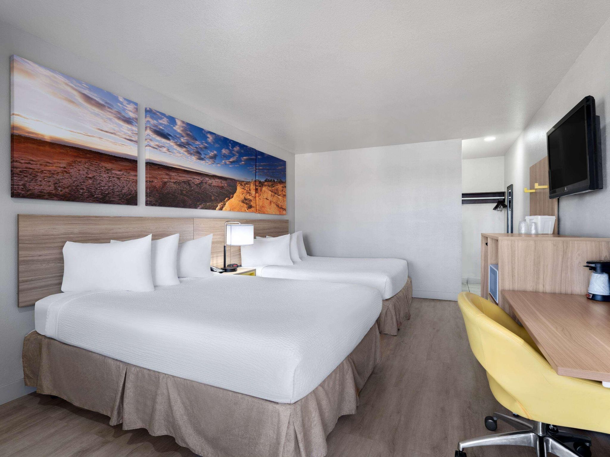undefined Days Inn by Wyndham Las Vegas Airport Near the Strip 8