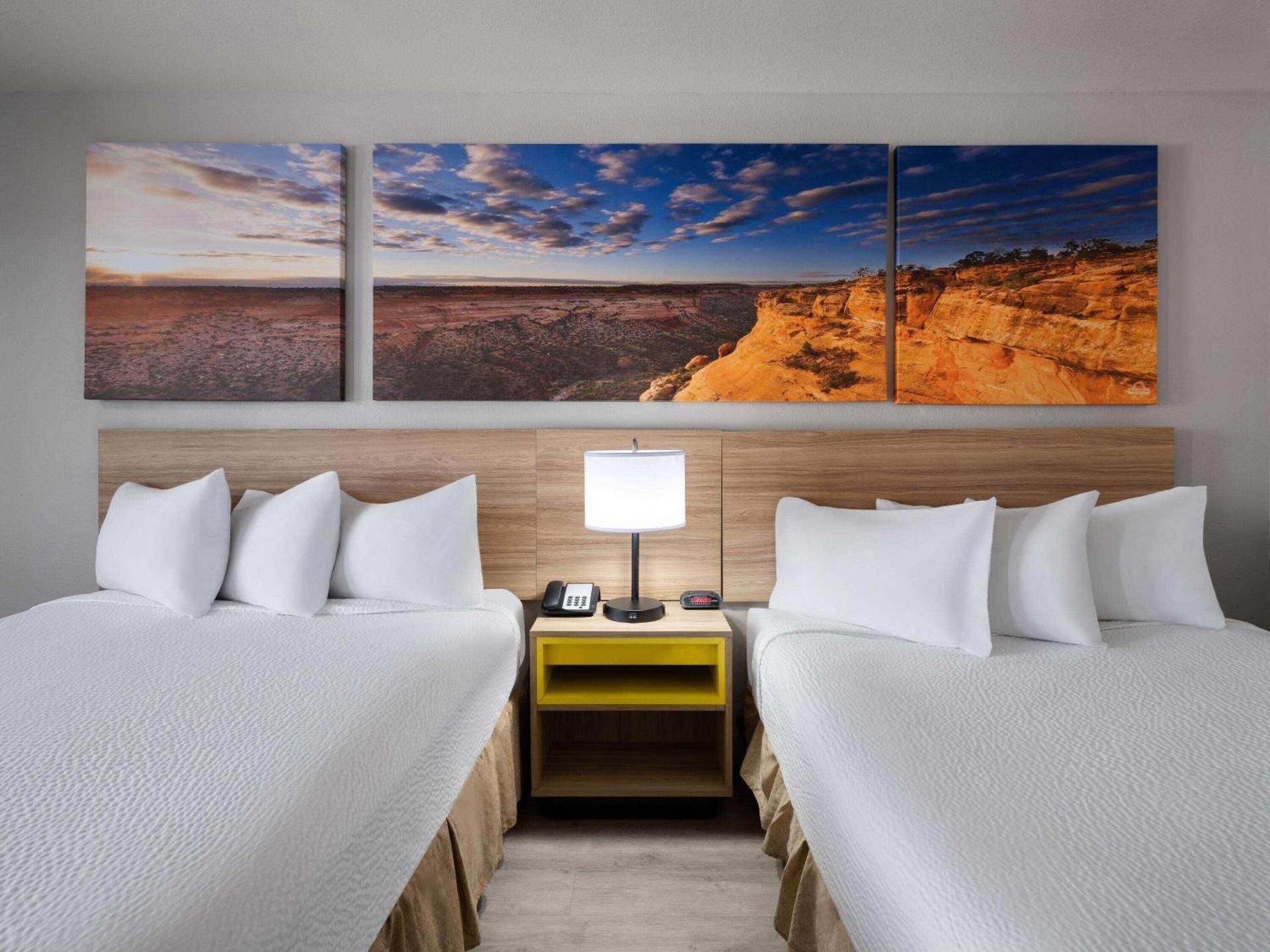 2 Queen Beds Non-Smoking