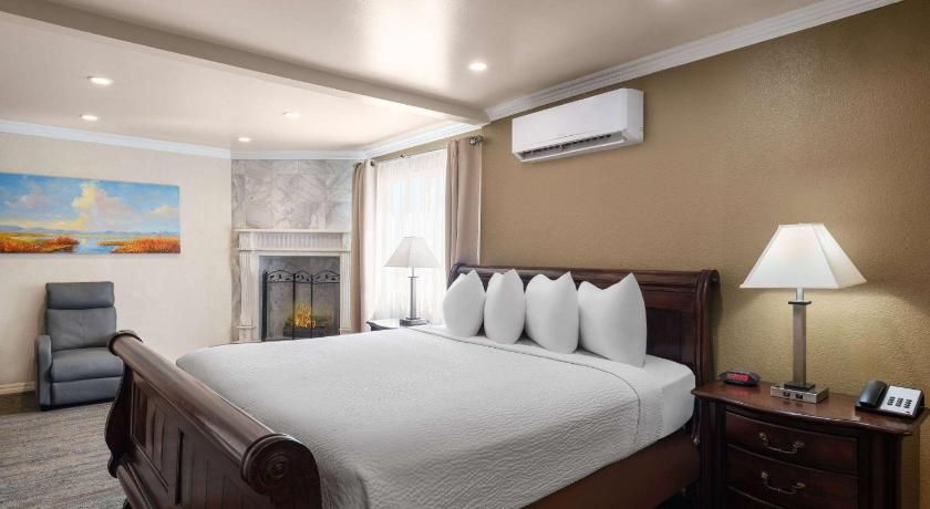 undefined Days Inn by Wyndham Las Vegas Airport Near the Strip 10