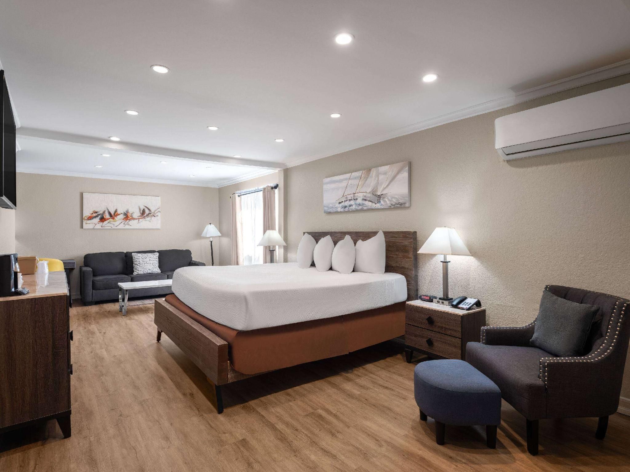 undefined Days Inn by Wyndham Las Vegas Airport Near the Strip 9