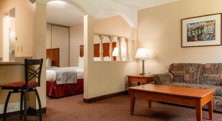 Mardi Gras Hotel & Casino 1 Queen Bed Non Smoking