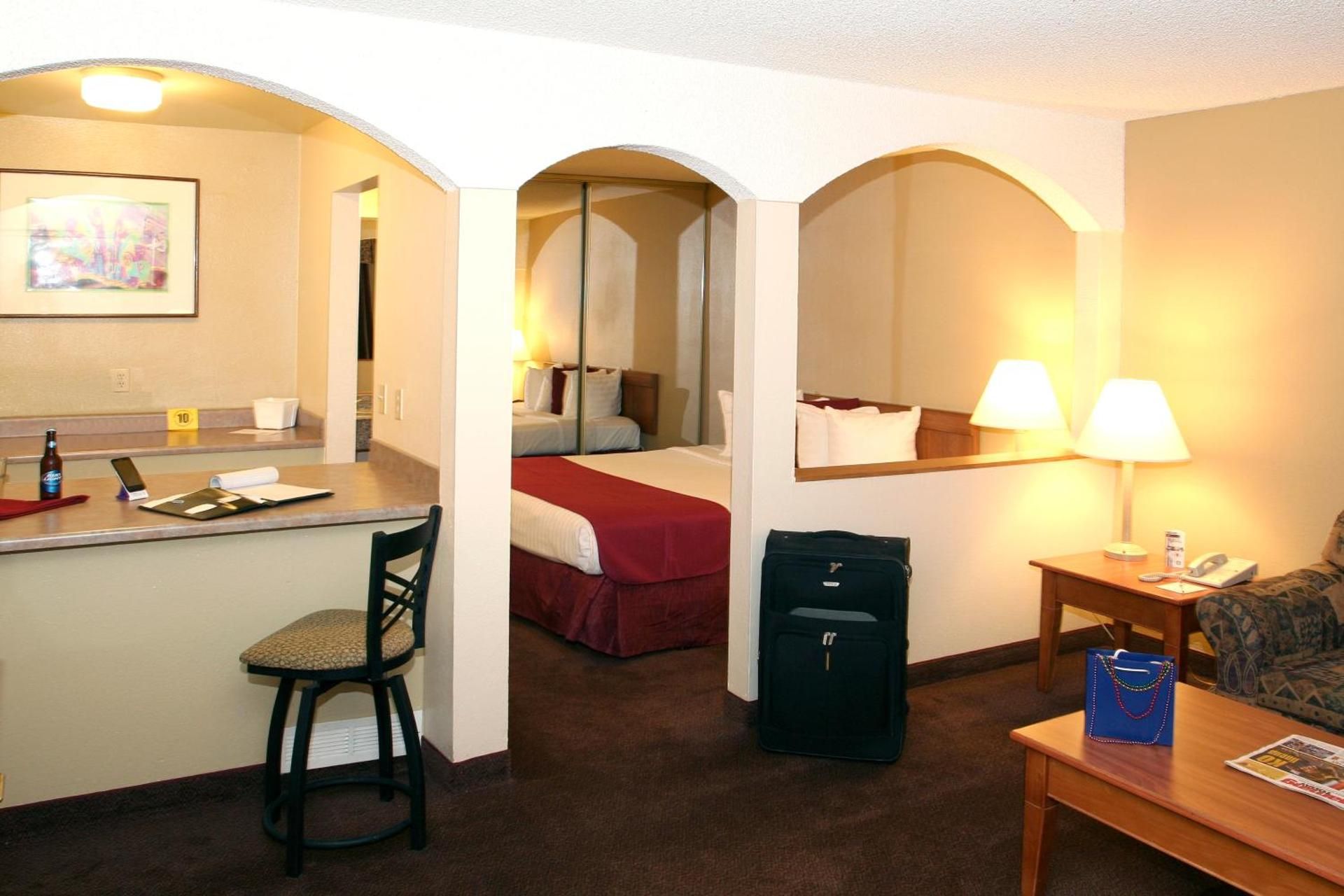 1 King Bed Non Smoking