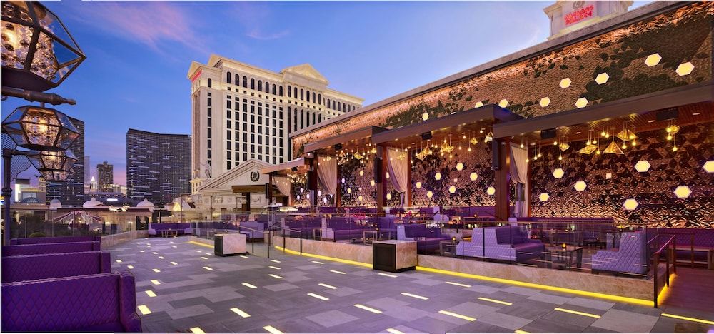undefined Caesars Palace 4