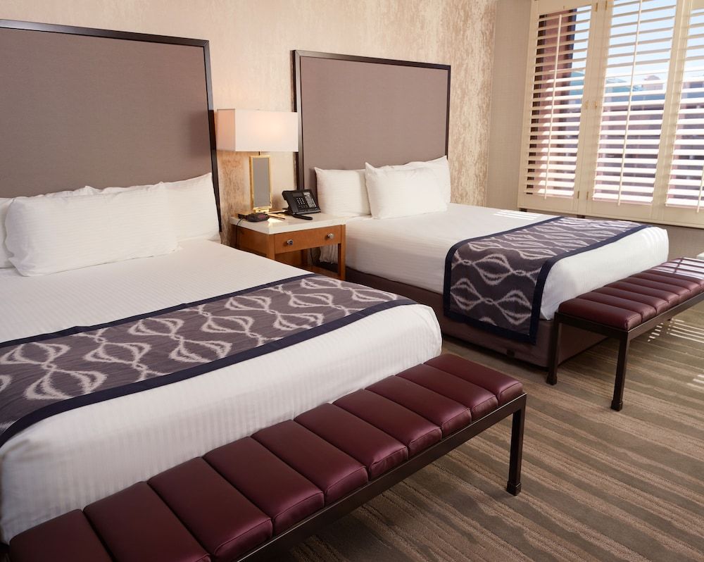 undefined California Hotel and Casino 10