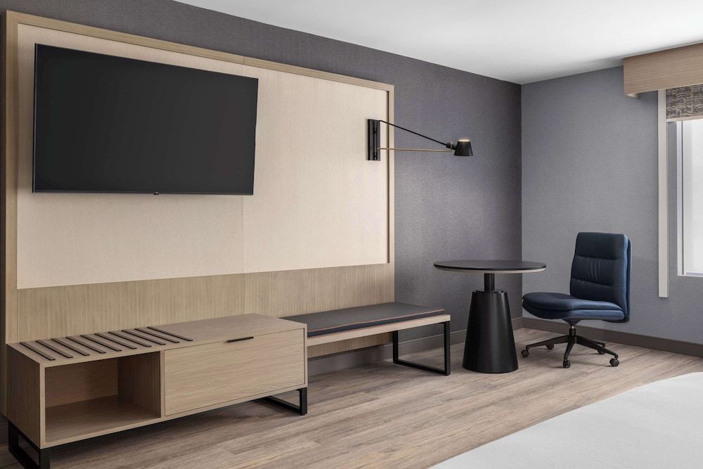 DoubleTree by Hilton Las Vegas Airport Room, 2 Queen Beds, Non Smoking 5