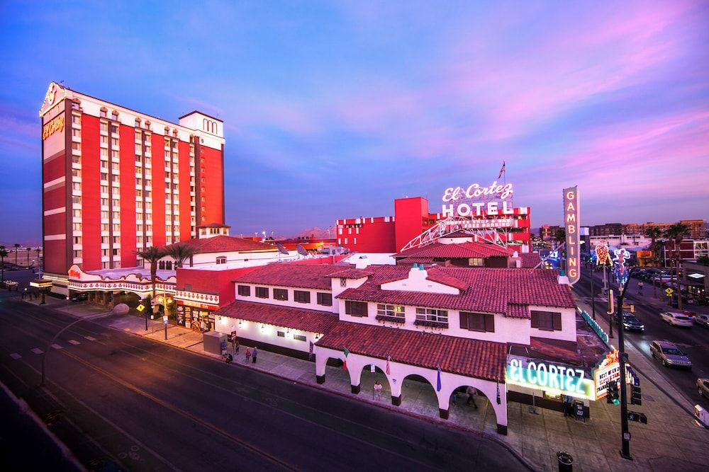 El Cortez Hotel and Casino - 21 and Over