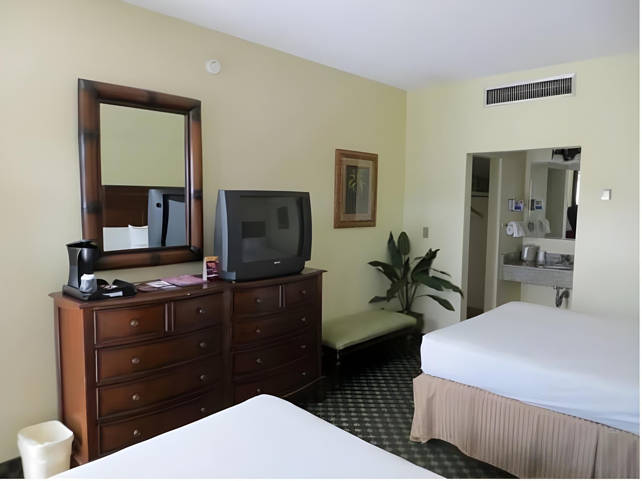 undefined El Cortez Hotel and Casino - 21 and Over 5