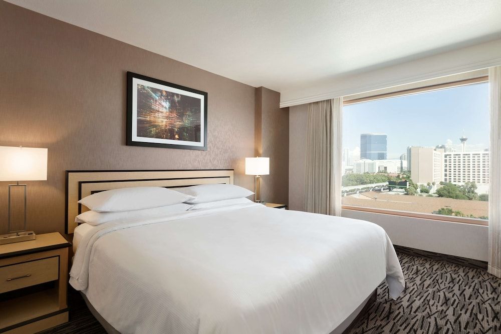 Embassy Suites by Hilton Convention Center Las Vegas Suite, 1 King Bed, Non Smoking
