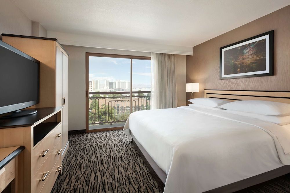 King Suite, Step-out Balcony, Non Smoking
