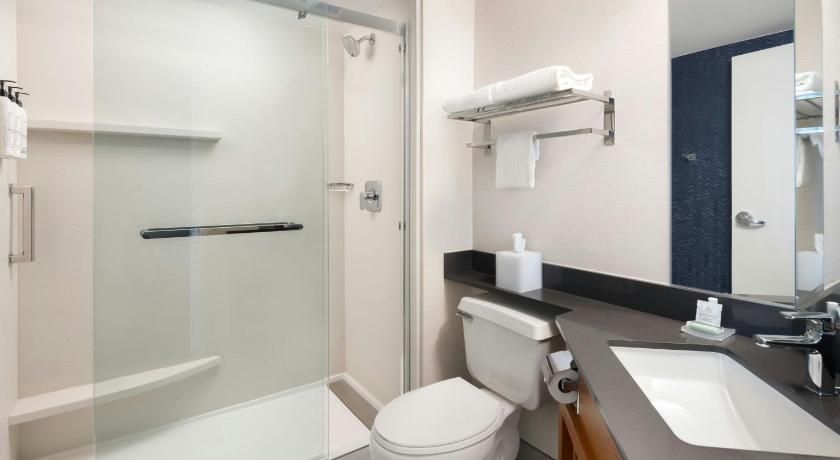 undefined Fairfield Inn Las Vegas Convention Center 9