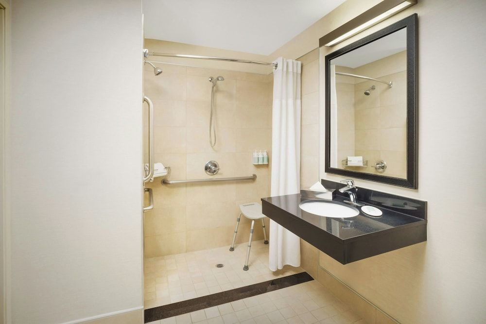 undefined Fairfield by Marriott Inn & Suites Las Vegas Stadium Area 8
