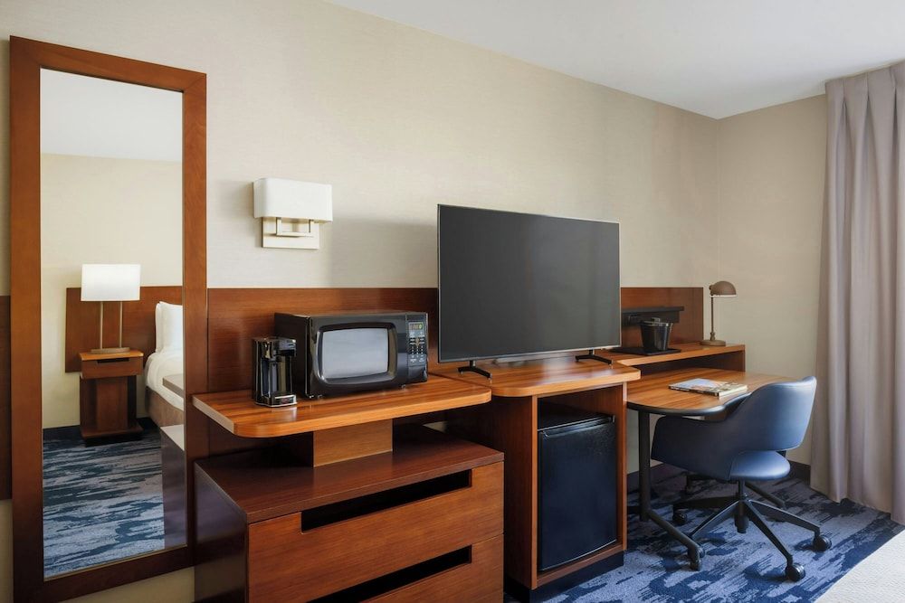 undefined Fairfield by Marriott Inn & Suites Las Vegas Stadium Area 9