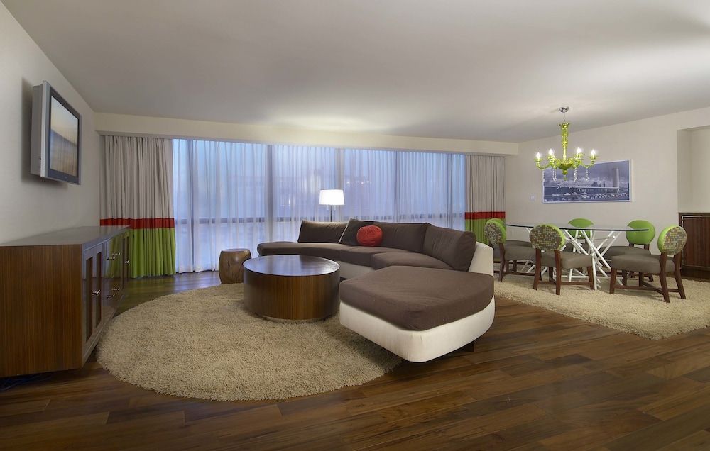 undefined Flamingo Las Vegas Hotel & Casino