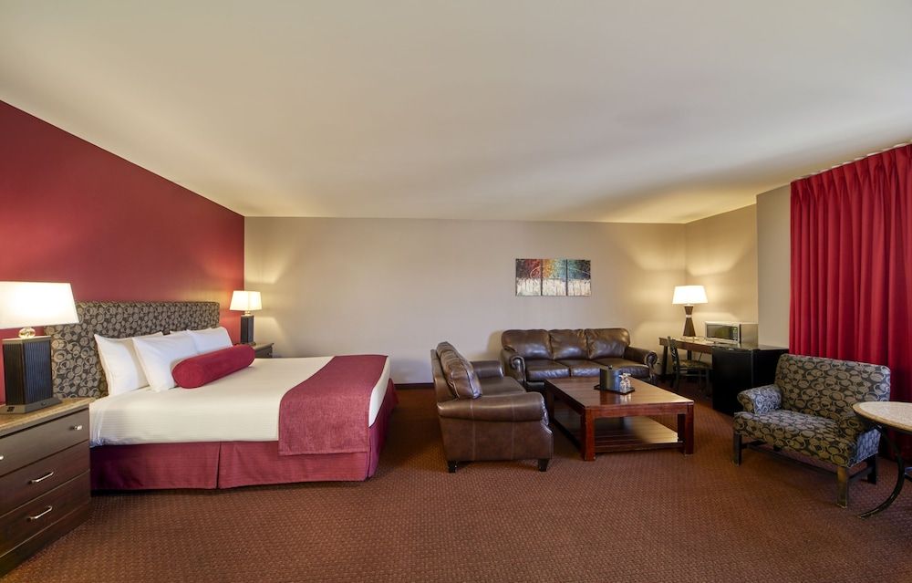 undefined Four Queens Hotel and Casino 10