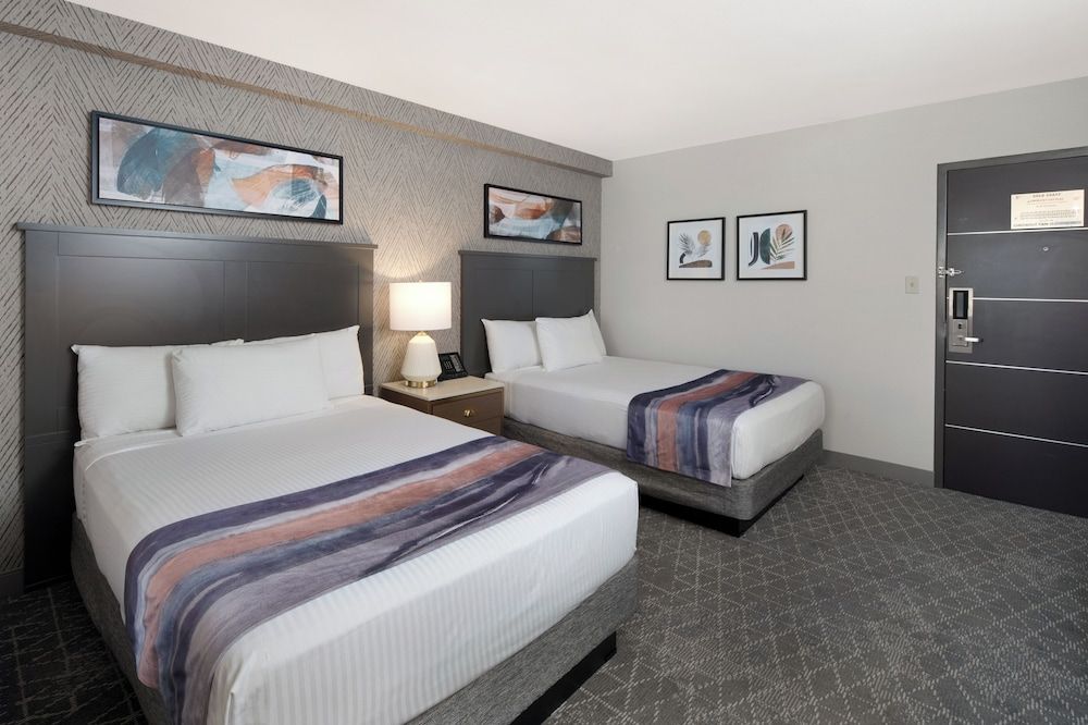 Gold Coast Hotel and Casino Deluxe Room, 2 Double Beds, Non Smoking 2