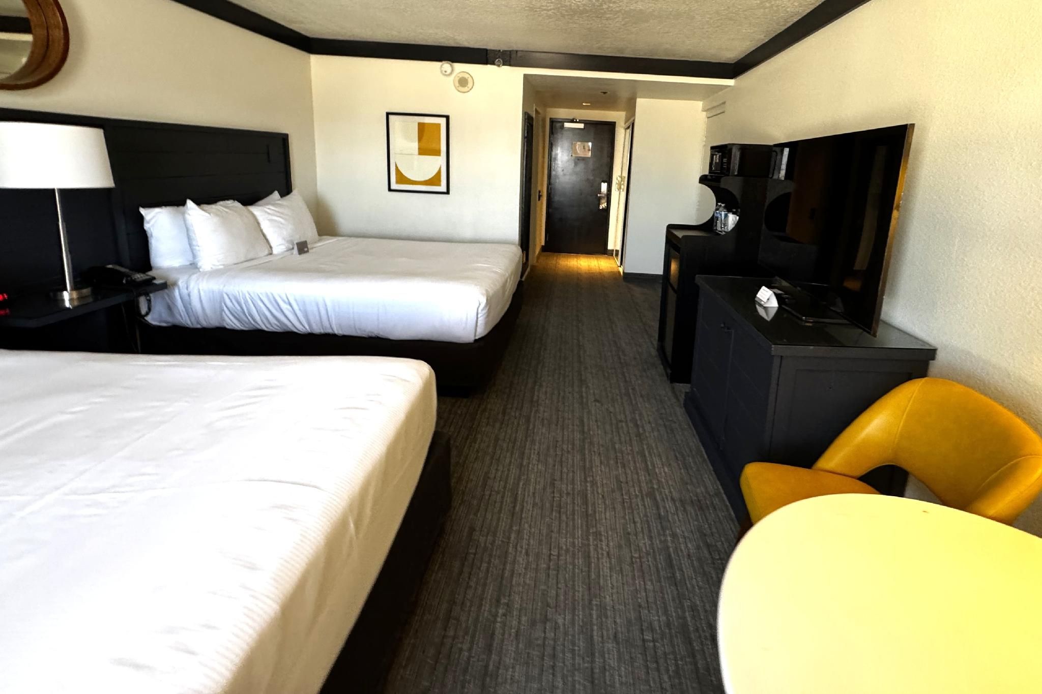 undefined OYO Hotel and Casino Las Vegas 10