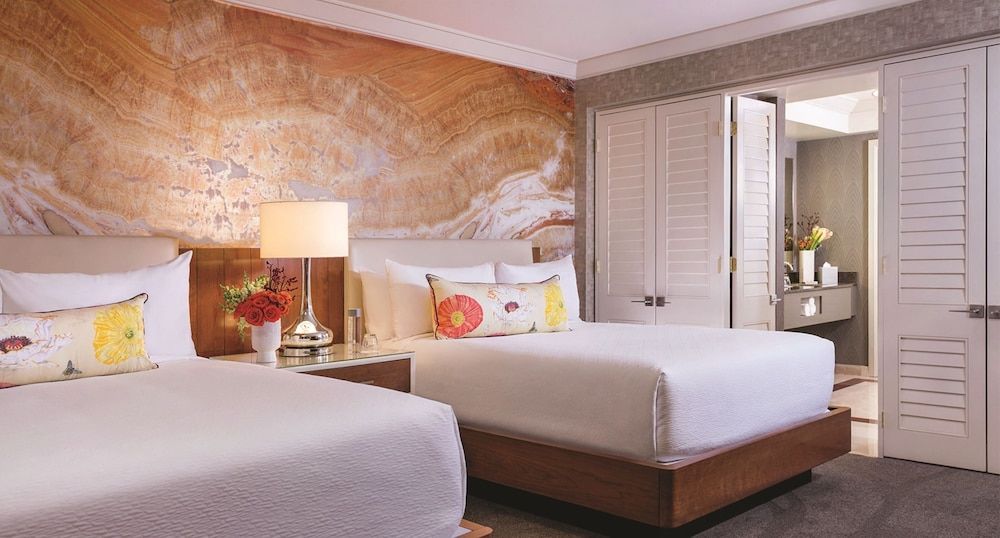 undefined Mandalay Bay Resort And Casino 5