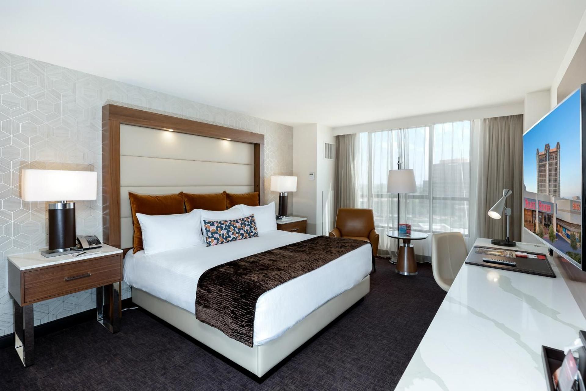 Premier Room with King Bed - Newly Renovated