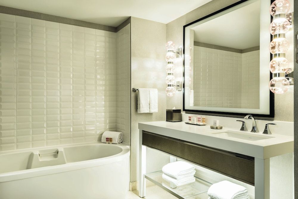 undefined Planet Hollywood Resort & Casino 8