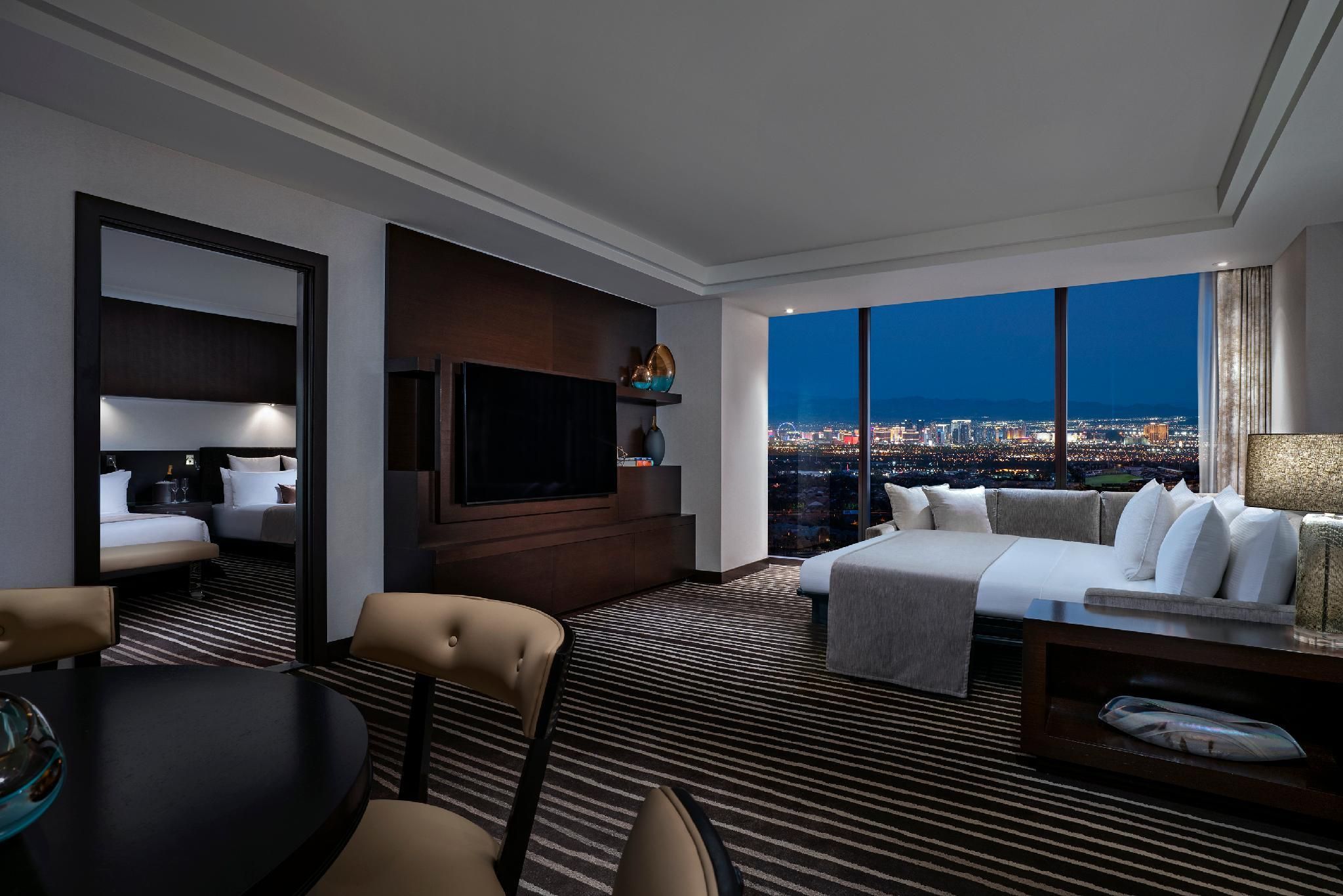 Signature Suite with 2 Queen Beds