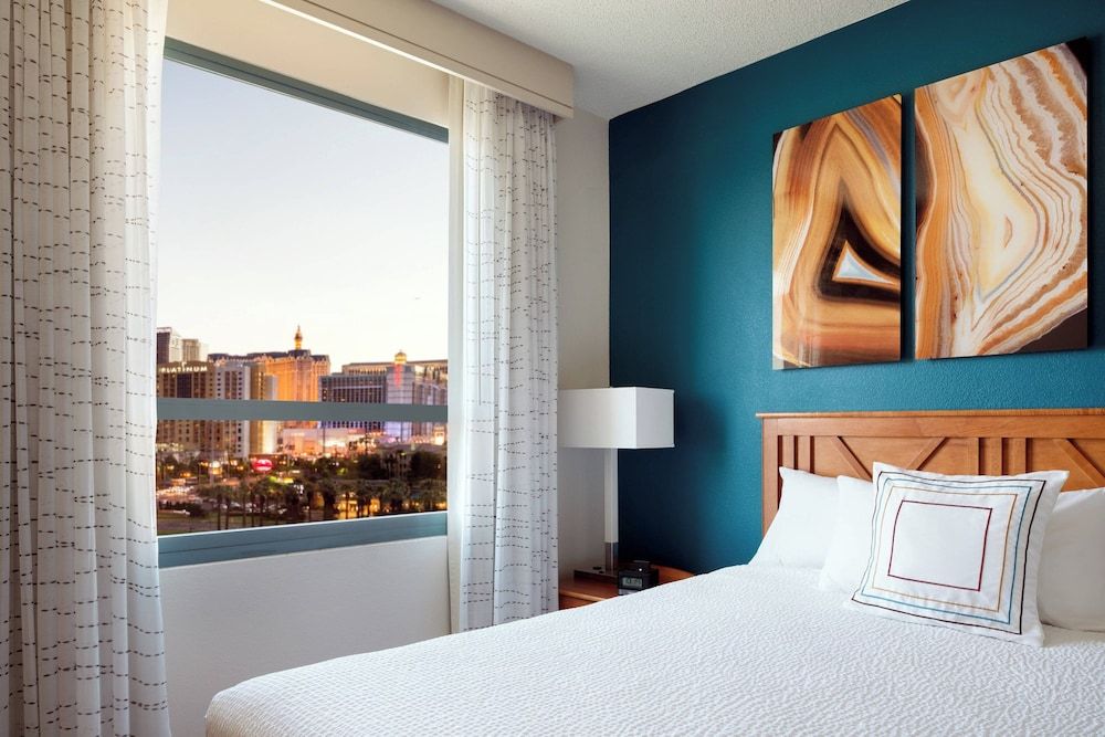 Residence Inn by Marriott Las Vegas Hughes Center Studio, 1 Queen Bed with Sofa bed, Non Smoking (Mobility/Hearing Accessible, Tub) 2