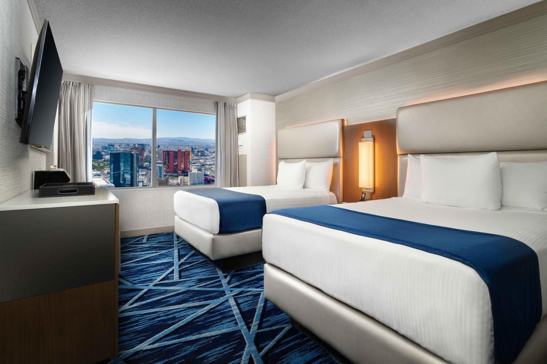 undefined The STRAT Hotel, Casino & Tower 7