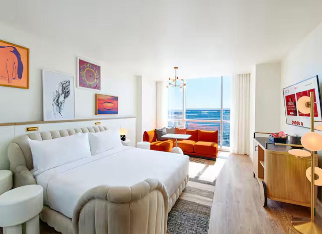 Virgin Hotel Las Vegas, Curio Collection by Hilton King Chamber