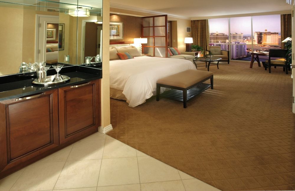 undefined The Signature at MGM Grand (All Suites) 5