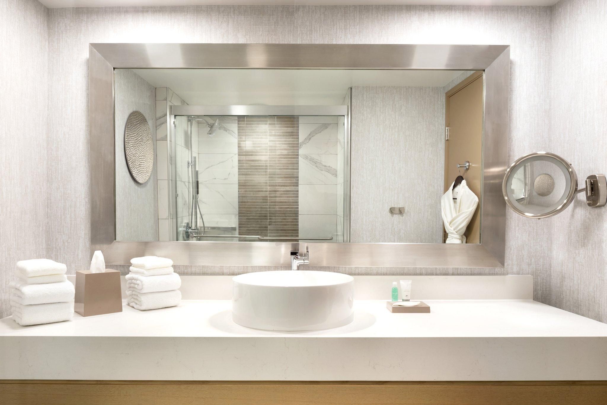 The Westin Las Vegas Hotel & Spa Traditional King, Guest room, 1 King 14