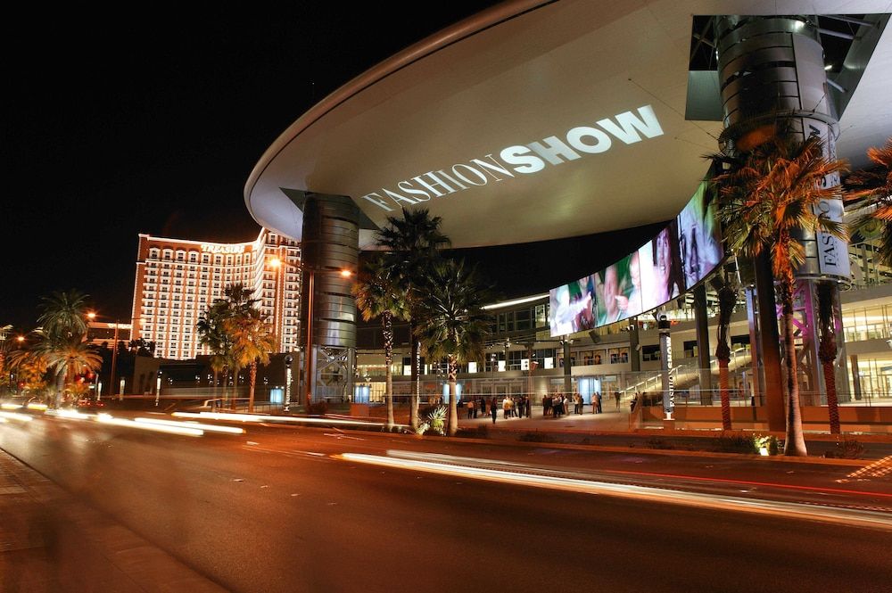 undefined Treasure Island - TI Las Vegas Hotel & Casino 4