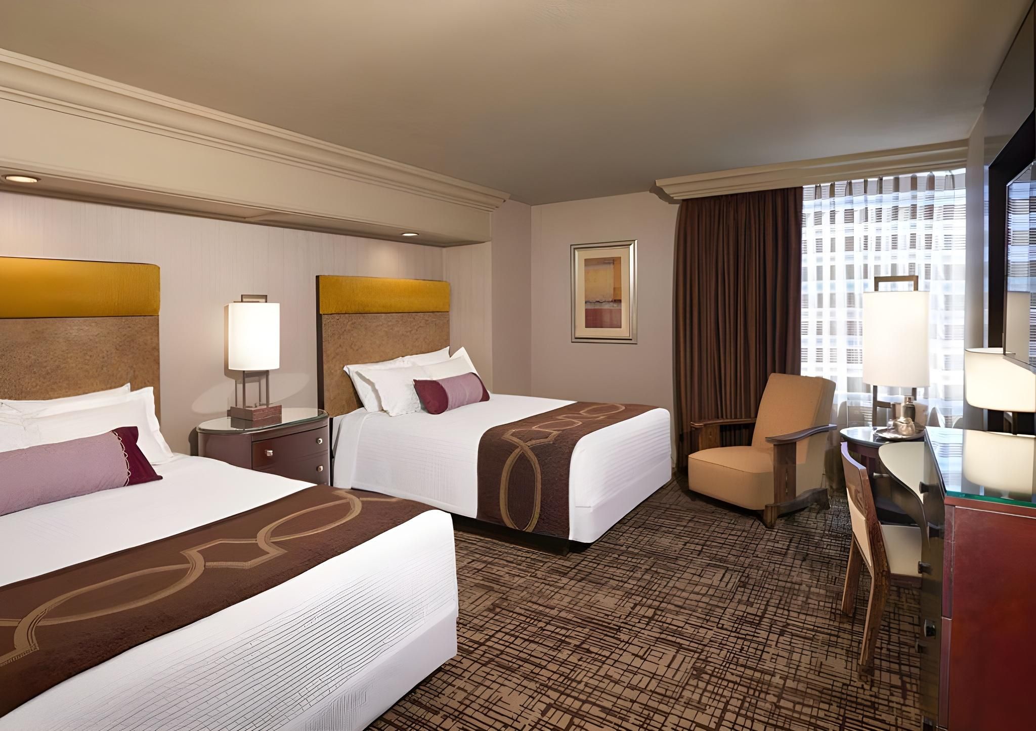 Deluxe Spa King Room or Queen Room with 2 Queen Beds