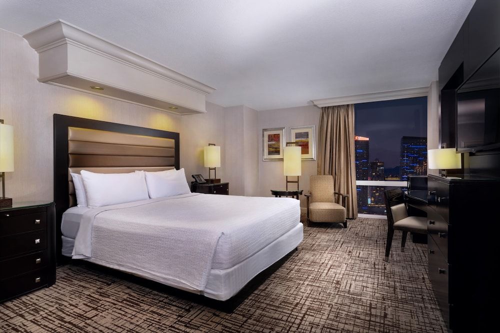 Treasure Island - TI Las Vegas Hotel & Casino Run of the House